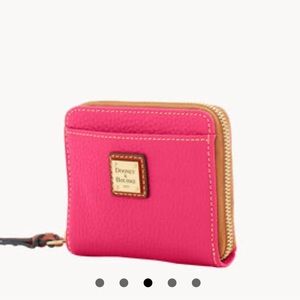 Dooney & Bourke Pebble Grain Small Zip Around